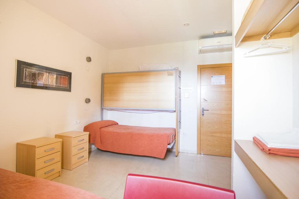 Hostal Inturjoven Marbella